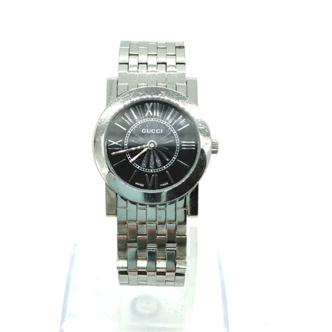 Rare Gucci 5200L.1 Watch Ladies Silver Women's Watch 